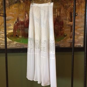 Long White elegant skirt✨🌸